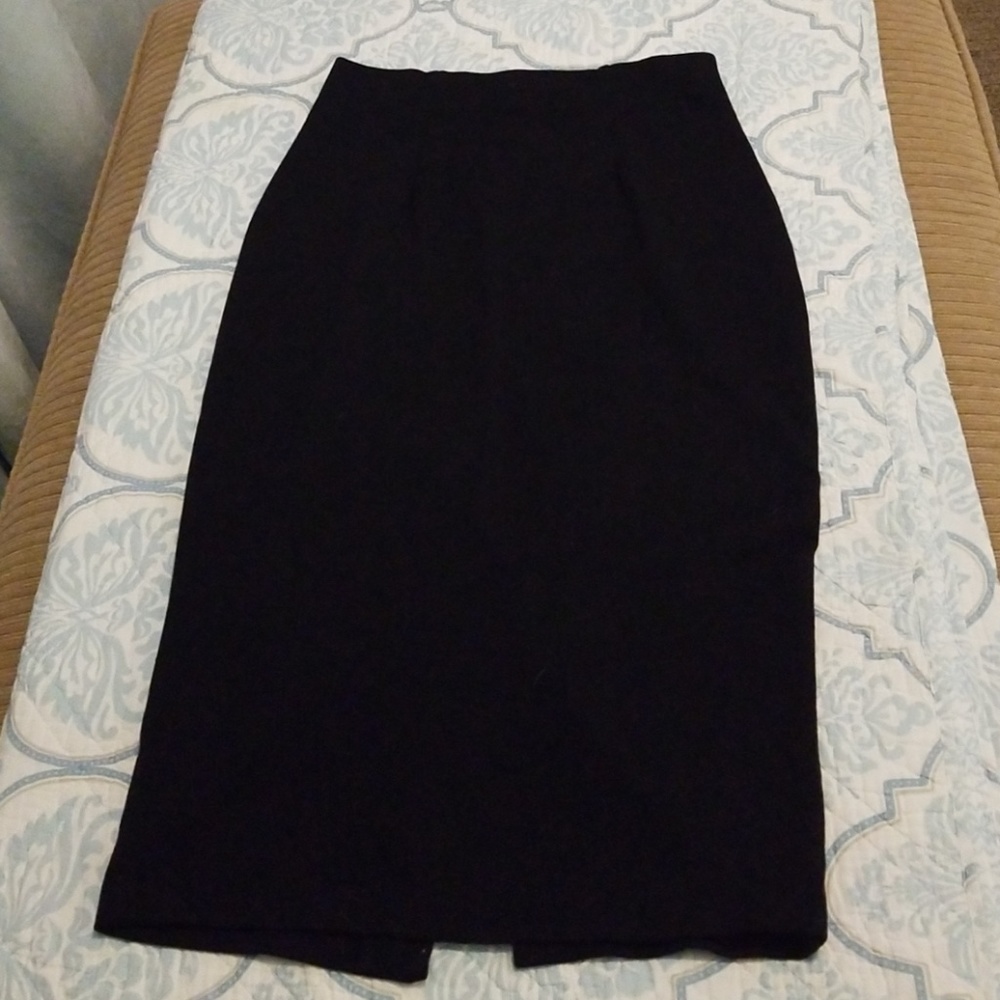 below the knee pencil skirt